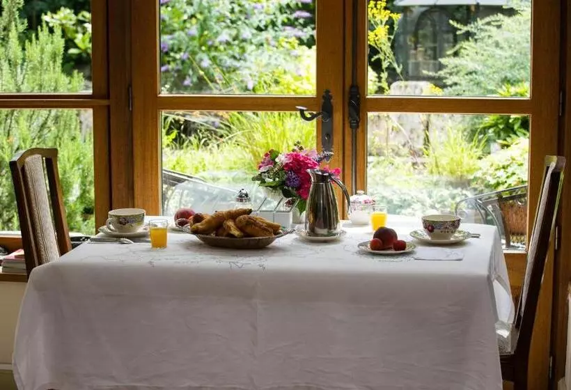 Aamiaismajoitus (B&B) Le Clos Chedeville