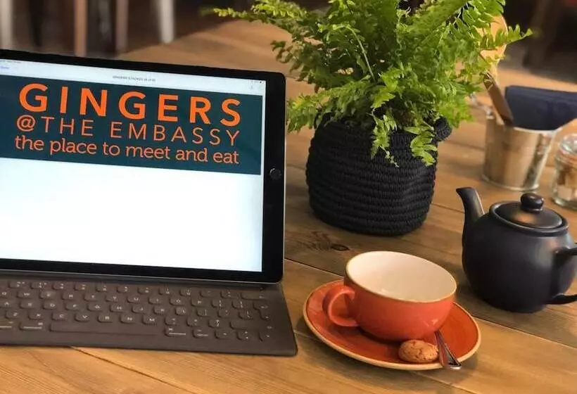 Aamiaismajoitus (B&B) The Embassy