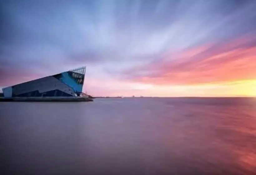 Aamiaismajoitus (B&B) The Embassy