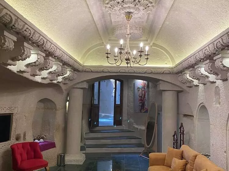 ホテル Abu Hayat Cave Suites