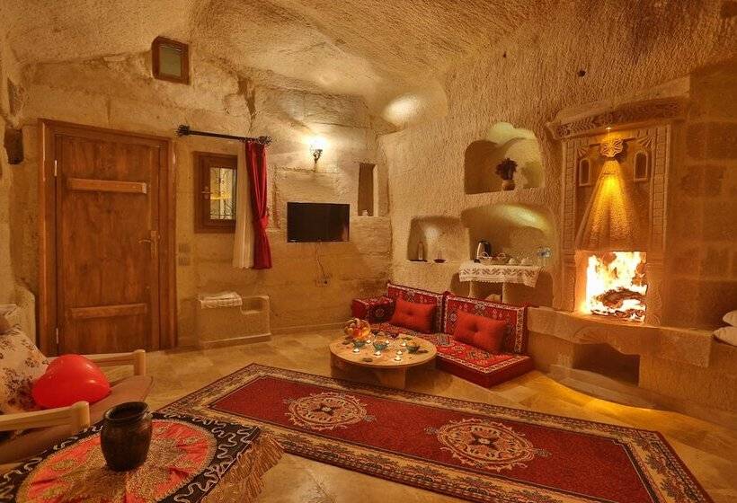 هتل Abu Hayat Cave Suites