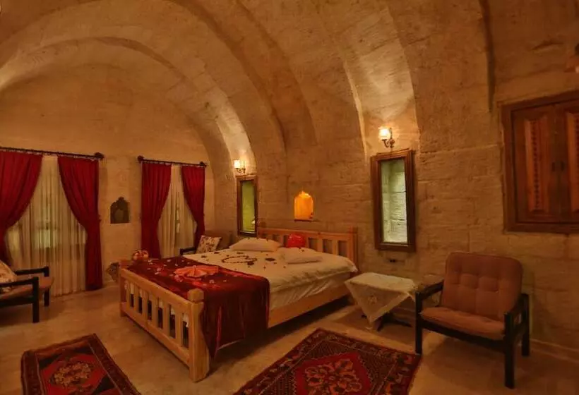 ホテル Abu Hayat Cave Suites