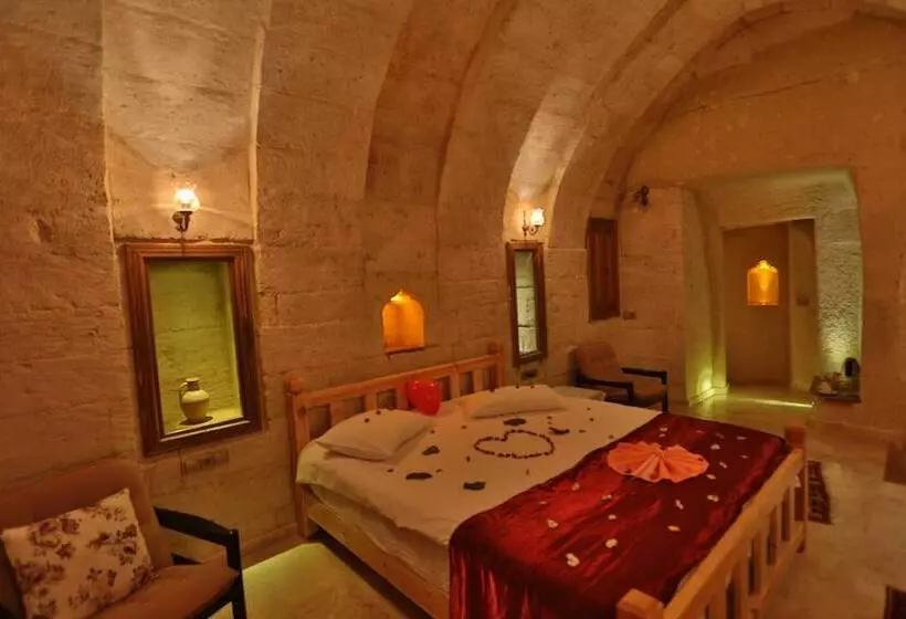 ホテル Abu Hayat Cave Suites