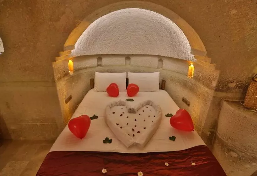 ホテル Abu Hayat Cave Suites