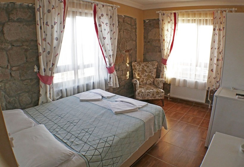 בית מלון כפרי Assos