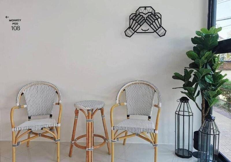 هتل Blu Monkey Phi Phi Island