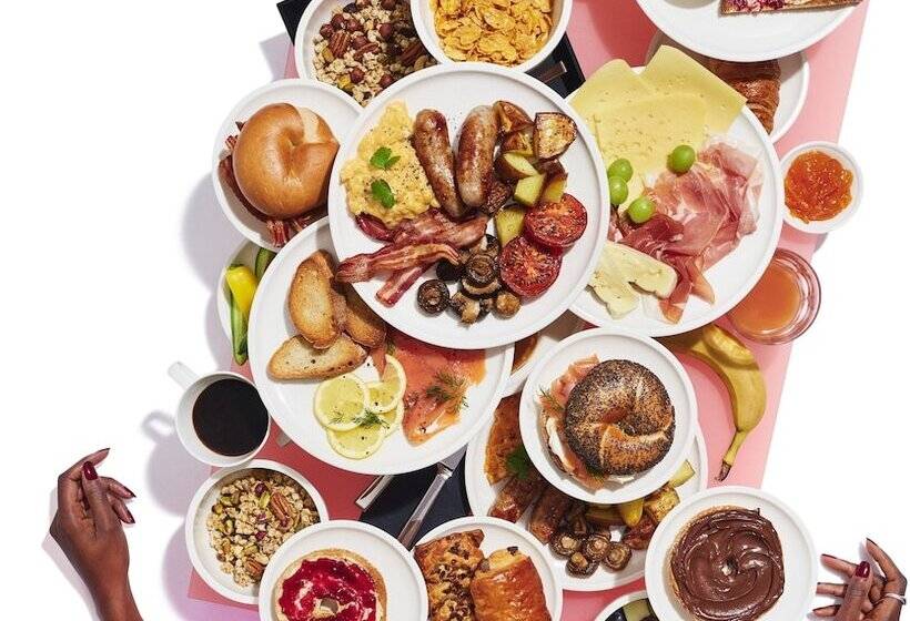 Отель Citizenm Seattle South Lake Union