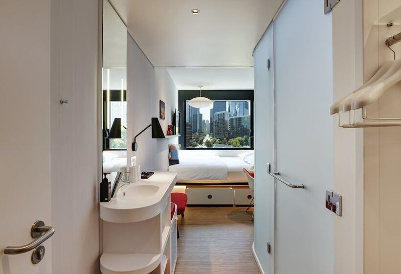 Отель Citizenm Seattle South Lake Union