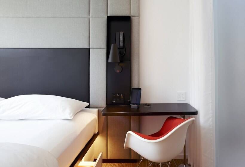 Отель Citizenm Seattle South Lake Union