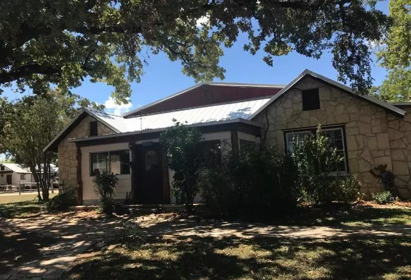 田舎風ホテル Twin Elm Guest Ranch