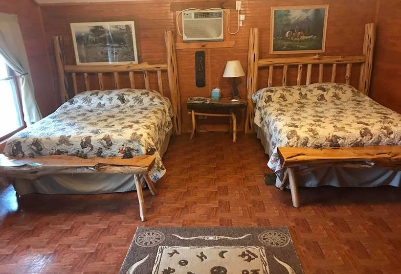 فندق ريفى Twin Elm Guest Ranch