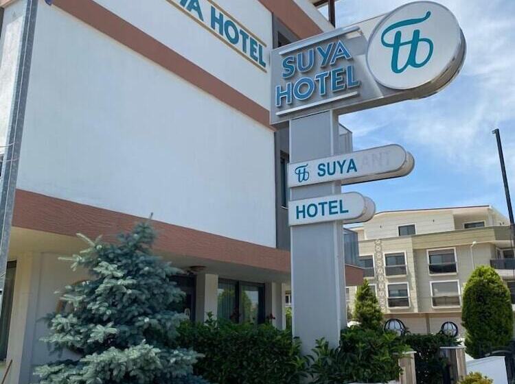 Hotel Suya