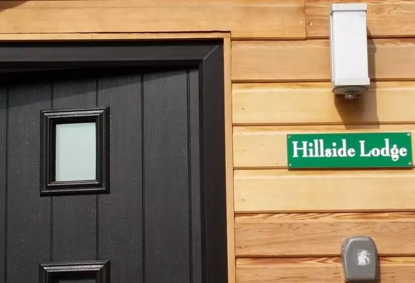 Hotelli Tor Farm Lodge