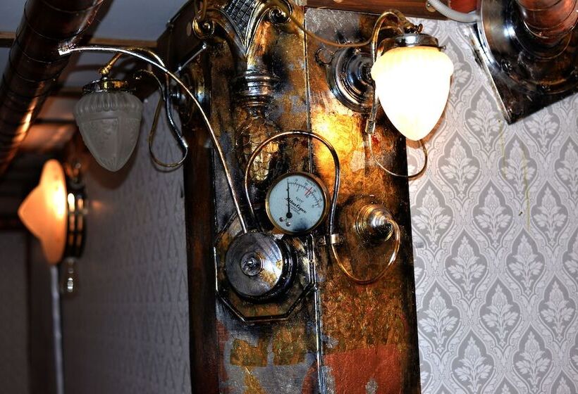 Nymans Bed & Breakfast