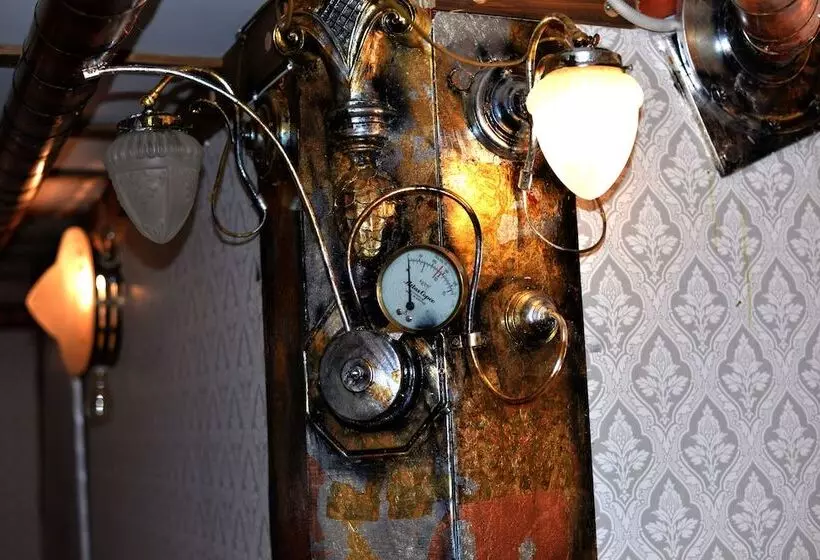 Nymans Bed & Breakfast