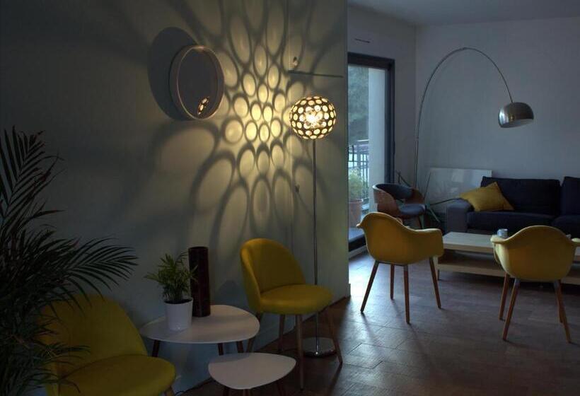 بنسيون Effet Lodge