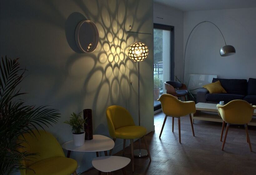 بنسيون Effet Lodge