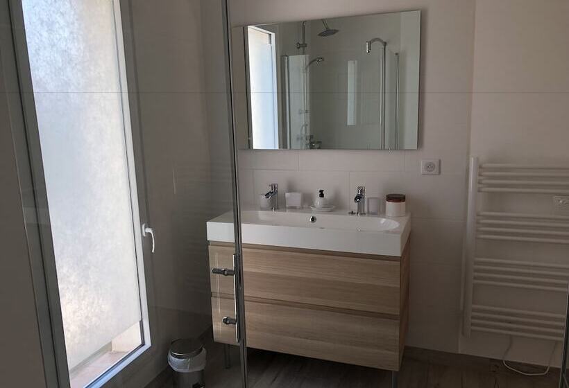 پانسیون Le Mas De La Dame