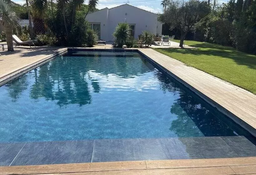 Majatalo Le Mas De La Dame