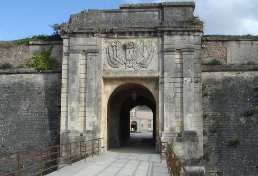 膳宿费 Logis Des Lauriers Roses