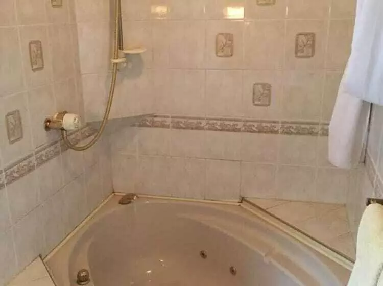 Majatalo Tullochard Guest House