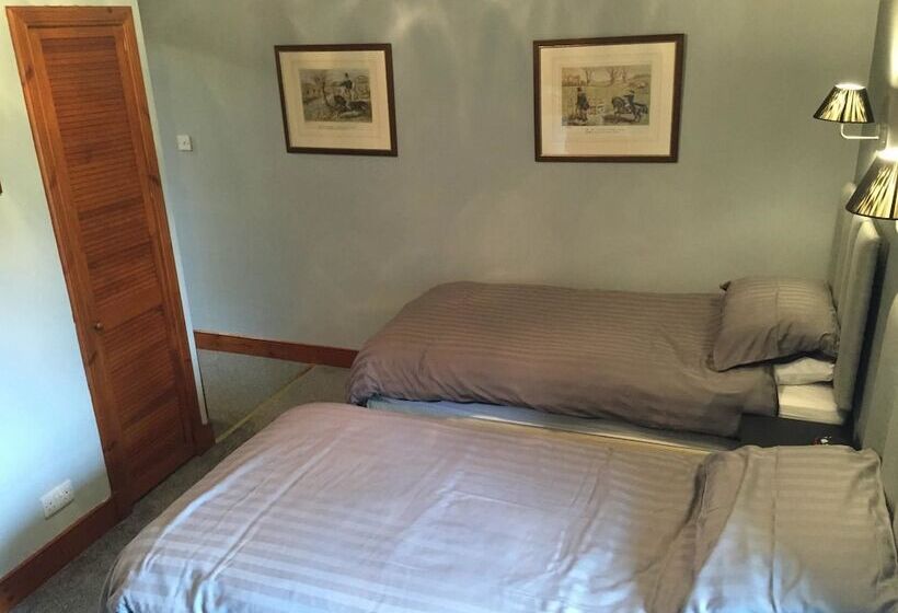 Pensão Tullochard Guest House