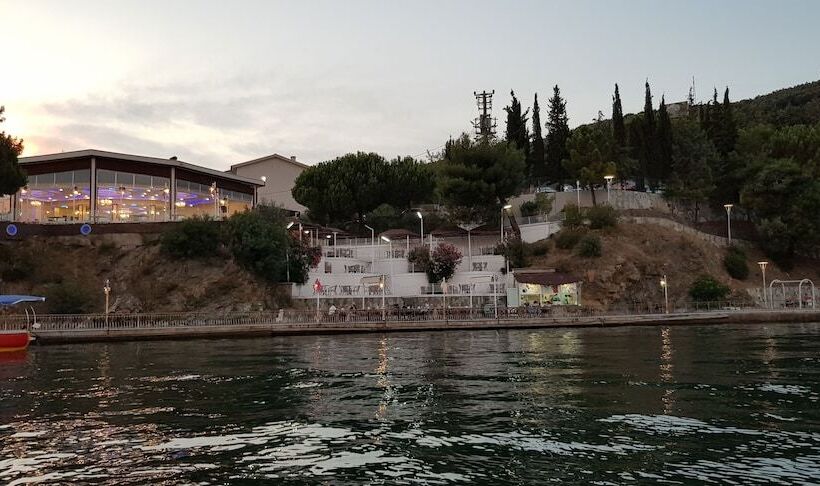 Serdivan Konak Otel Narli Tesisleri