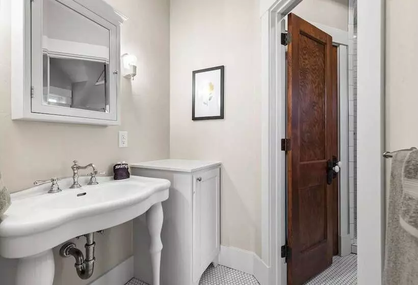Timberrose B&b