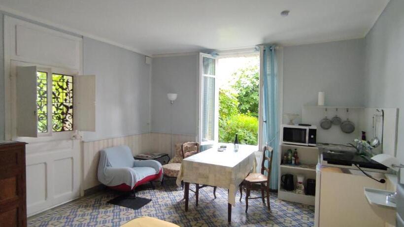 Villa à L Ancien Pigeonnier