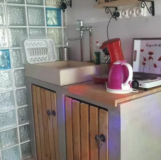 Aamiaismajoitus (B&B) Le Mas Romantique