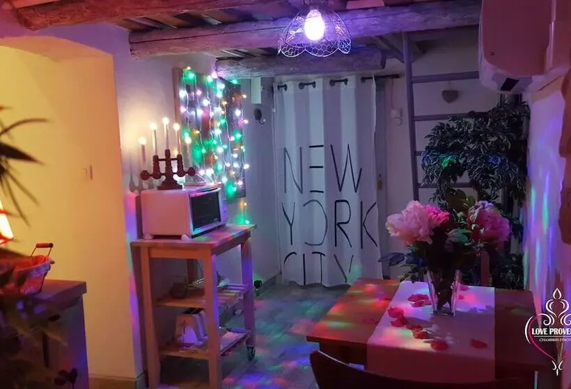 Aamiaismajoitus (B&B) Le Mas Romantique