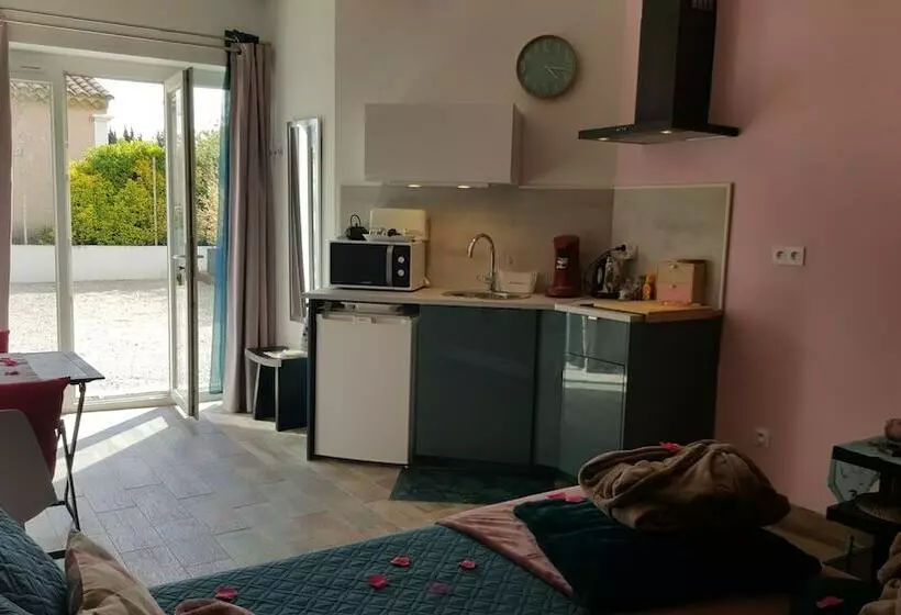 Aamiaismajoitus (B&B) Le Mas Romantique