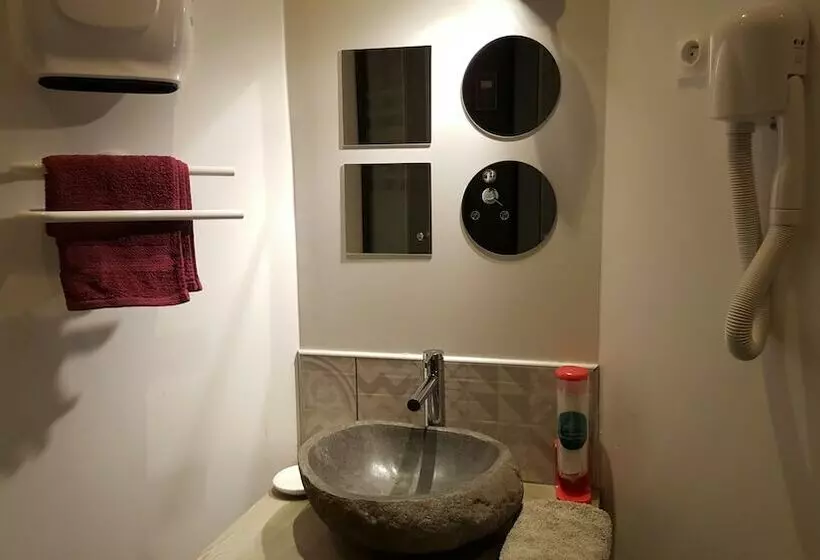 Aamiaismajoitus (B&B) Le Mas Romantique