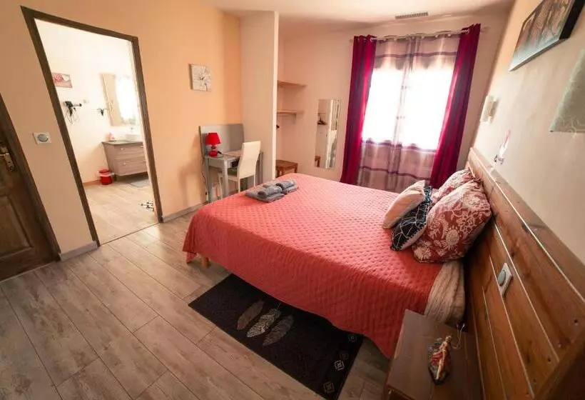 Aamiaismajoitus (B&B) Le Saint Victor