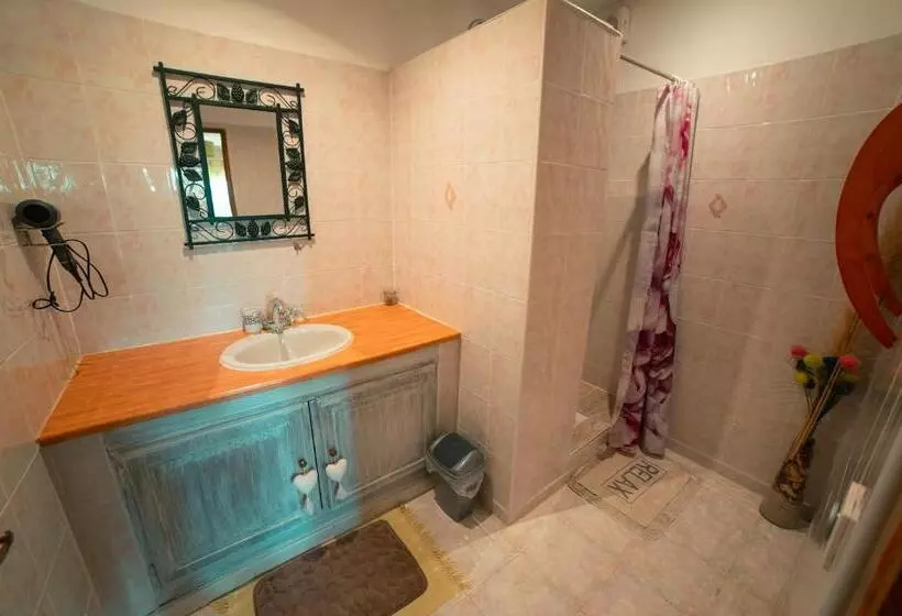 Aamiaismajoitus (B&B) Le Saint Victor