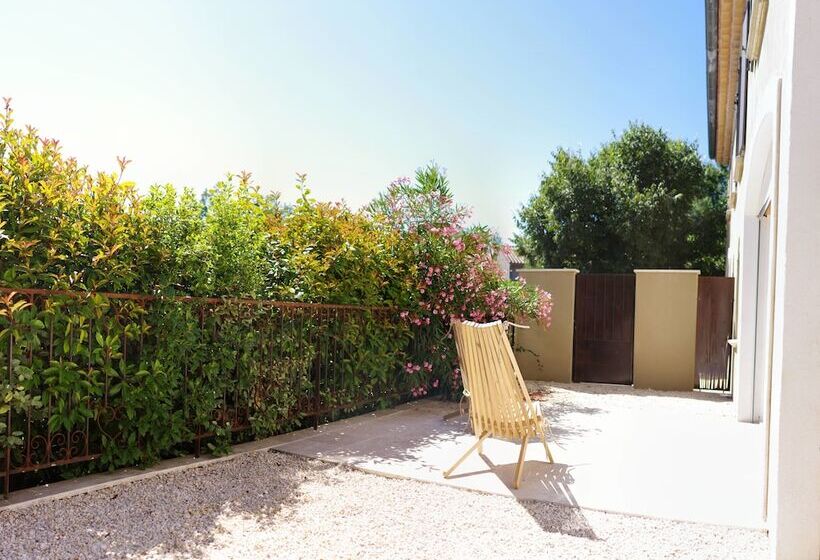 مبيت وإفطار Les Carriers Maison D'hôtes