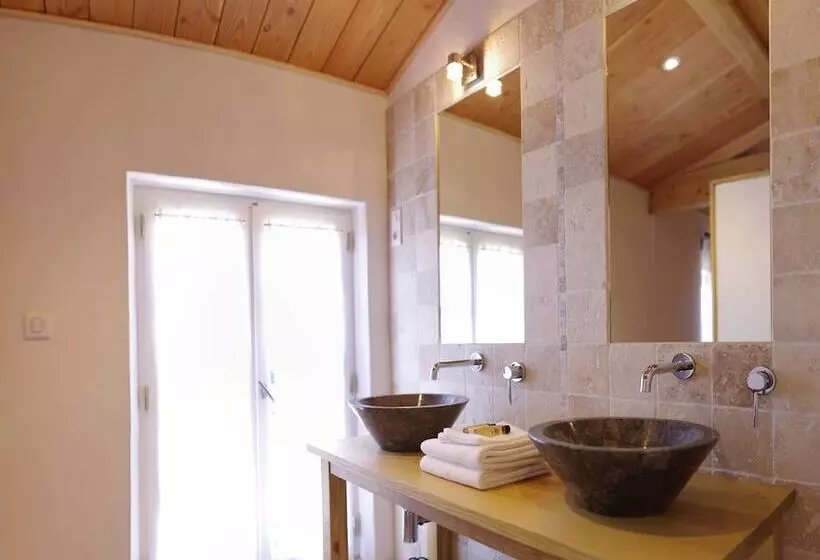 Aamiaismajoitus (B&B) Les Carriers Maison D'hôtes