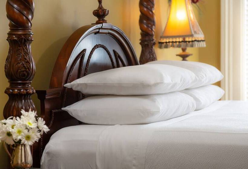 Bed and Breakfast The Inn On West Liberty