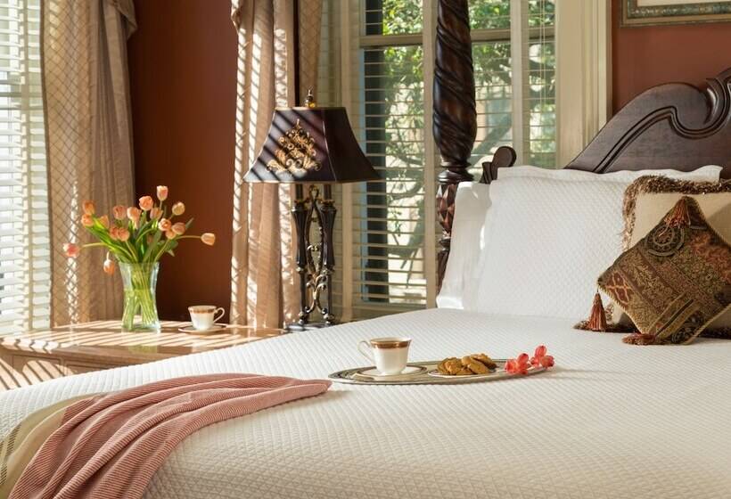 Bed and Breakfast The Inn On West Liberty