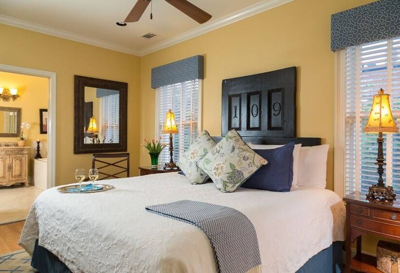 Bed and Breakfast The Inn On West Liberty