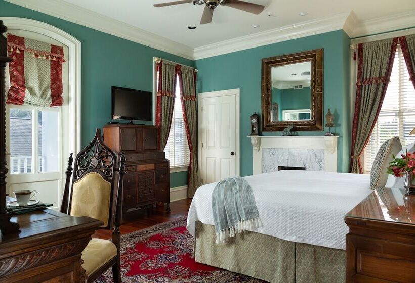 Bed and Breakfast The Inn On West Liberty