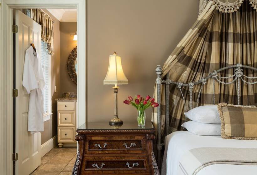 Bed and Breakfast The Inn On West Liberty