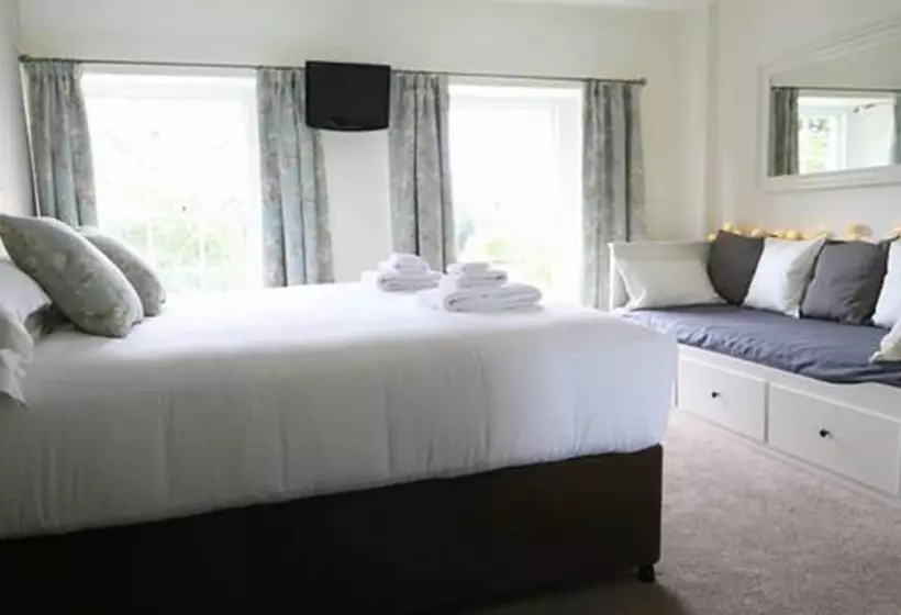 هتل Cumbria House