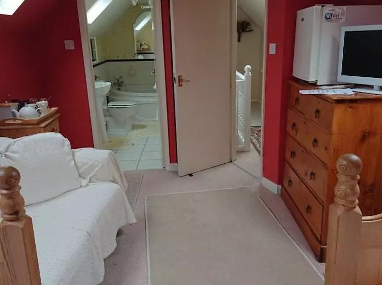 Hayleaze Bed & Breakfast