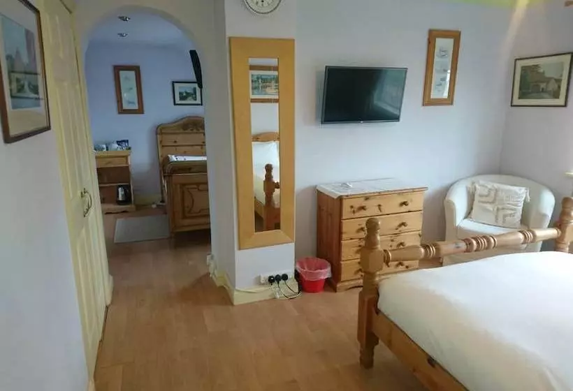 Hayleaze Bed & Breakfast