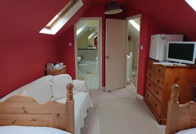 Hayleaze Bed & Breakfast