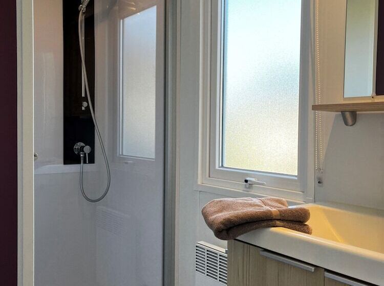 فندق Camping La Chenaie