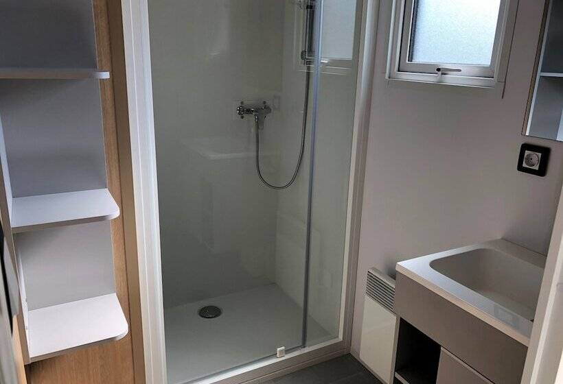 فندق Camping La Chenaie