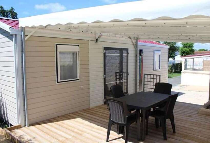 فندق Camping La Chenaie