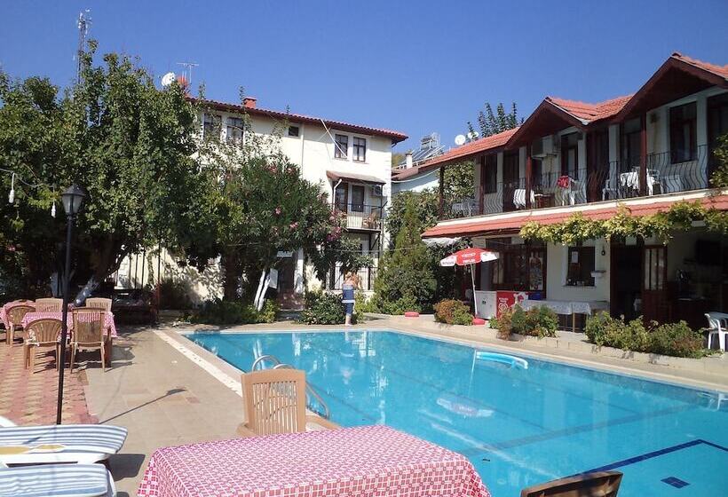 هتل Cigdem Pansiyon